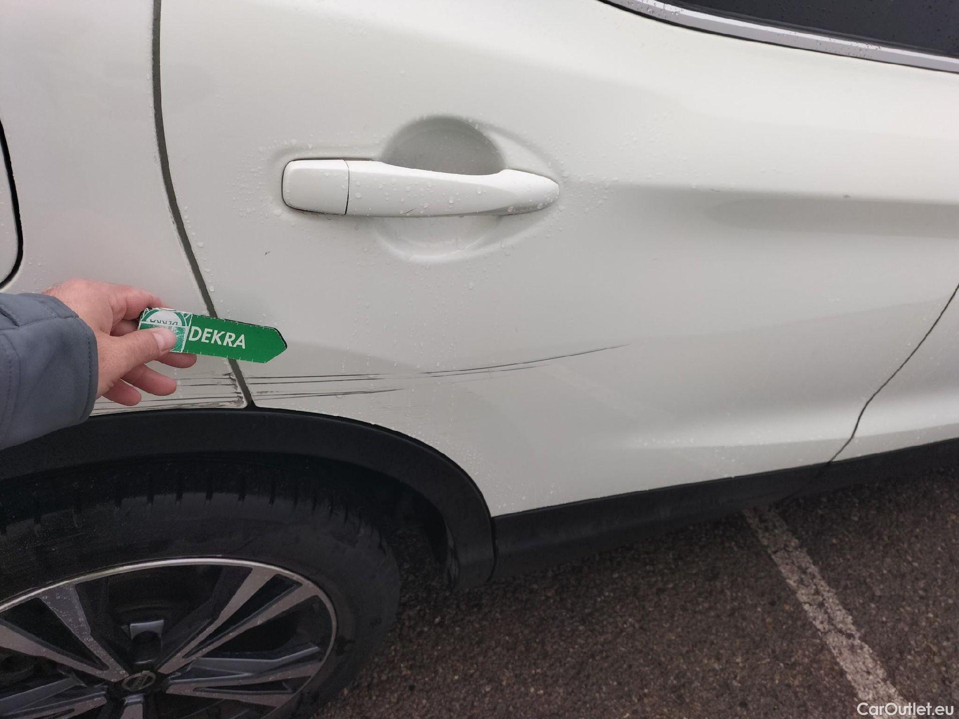  Nissan  Qashqai NISSAN  / 2017 / 5P / todoterreno DIG-T 103 kW (140 CV) E6D N-CONNECTA #38