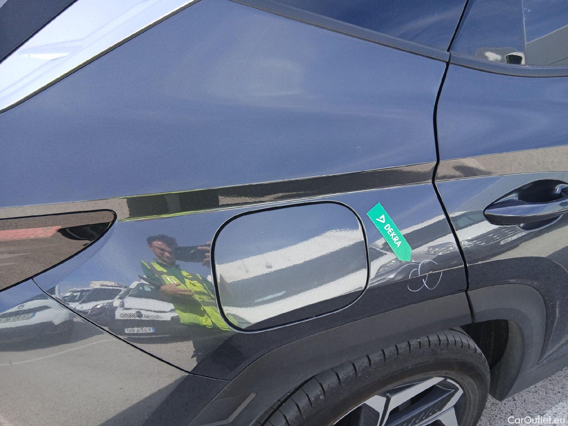  Hyundai  Tucson HYUNDAI  / 2020 / 5P / todoterreno 1.6 TGDI PHEV 195kW Tecno Sky Auto 4x4 #20