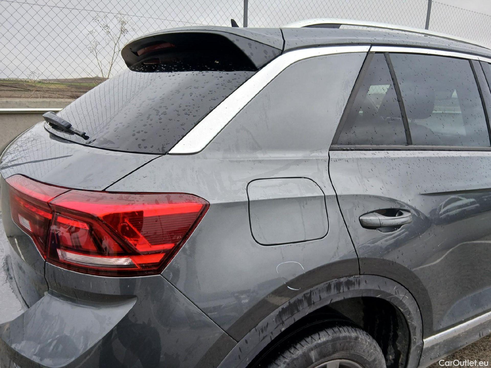  Volkswagen  T-ROC VOLKSWAGEN  / 2017 / 5P / todoterreno Sport 1.5 TSI 110kW (150CV) #13