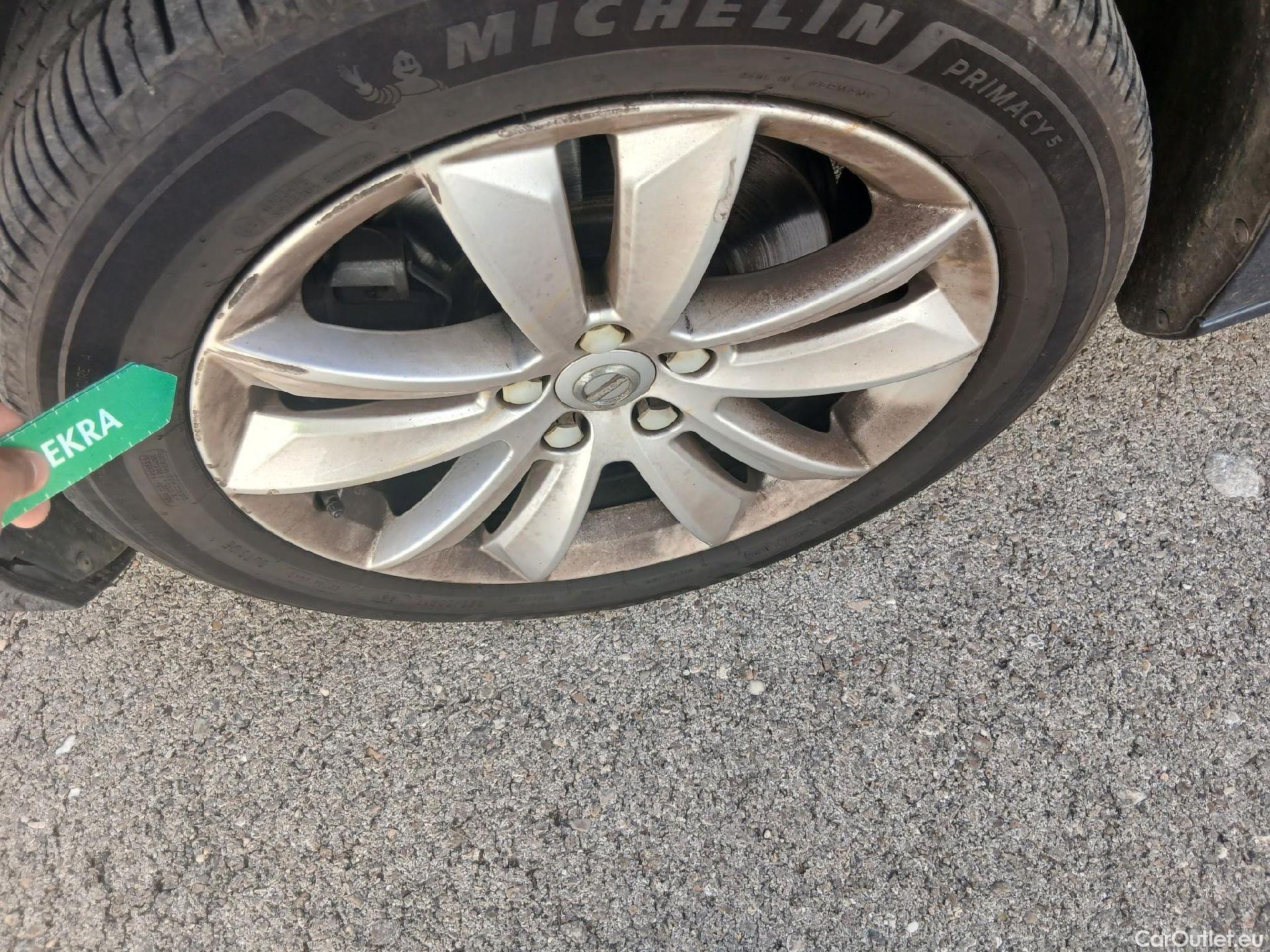  Volvo  V60 VOLVO  / 2018 / 5P / familiar 2.0 B4 (D) Momentum Pro Auto #10