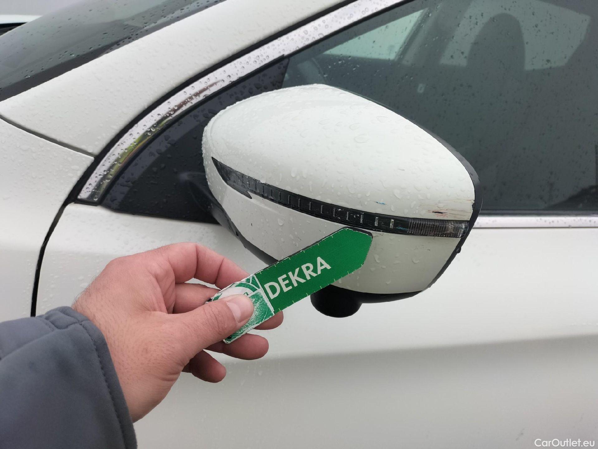  Nissan  Qashqai NISSAN  / 2017 / 5P / todoterreno DIG-T 103 kW (140 CV) E6D N-CONNECTA #12