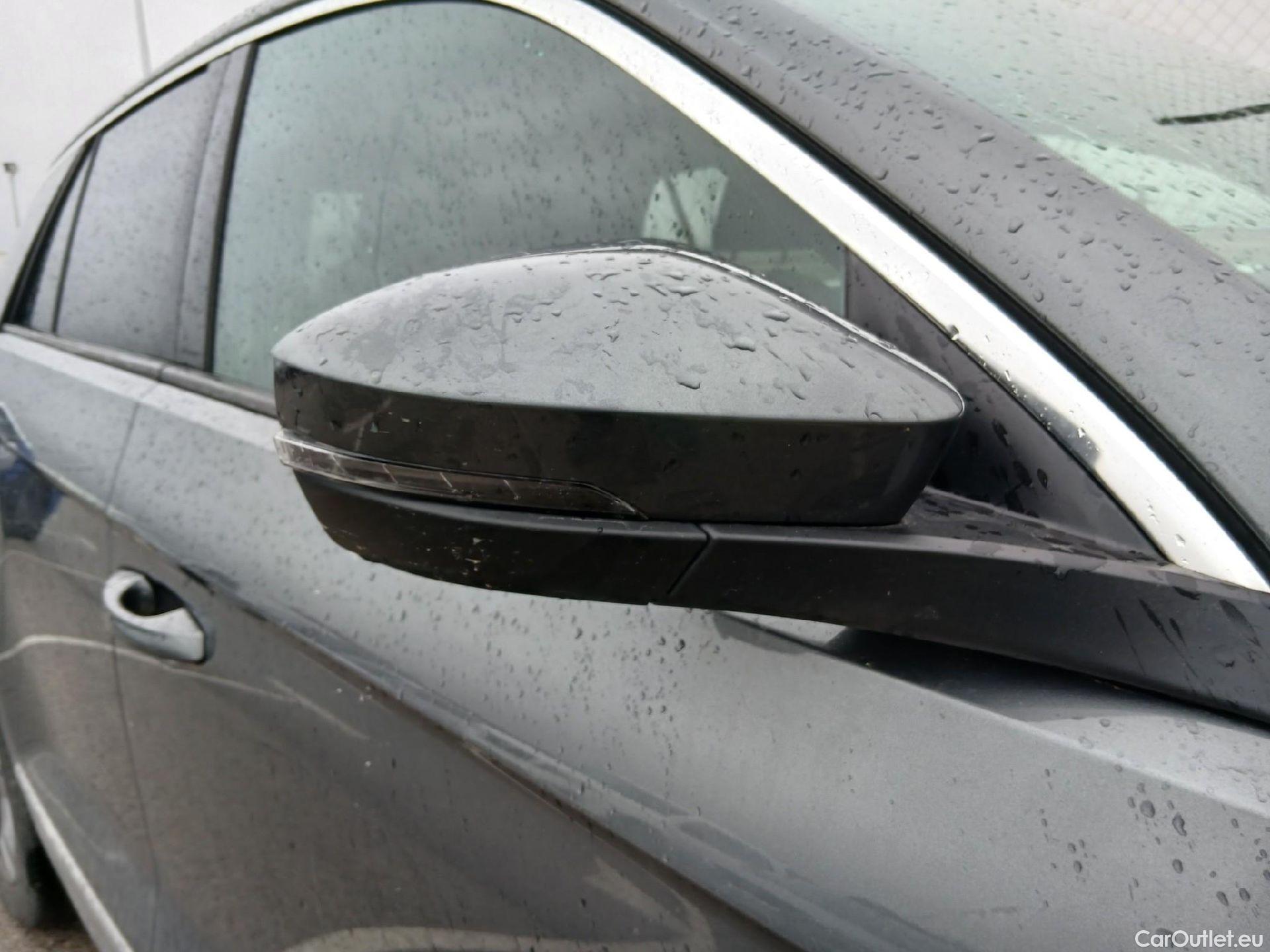  Volkswagen  T-ROC VOLKSWAGEN  / 2017 / 5P / todoterreno Sport 1.5 TSI 110kW (150CV) #25