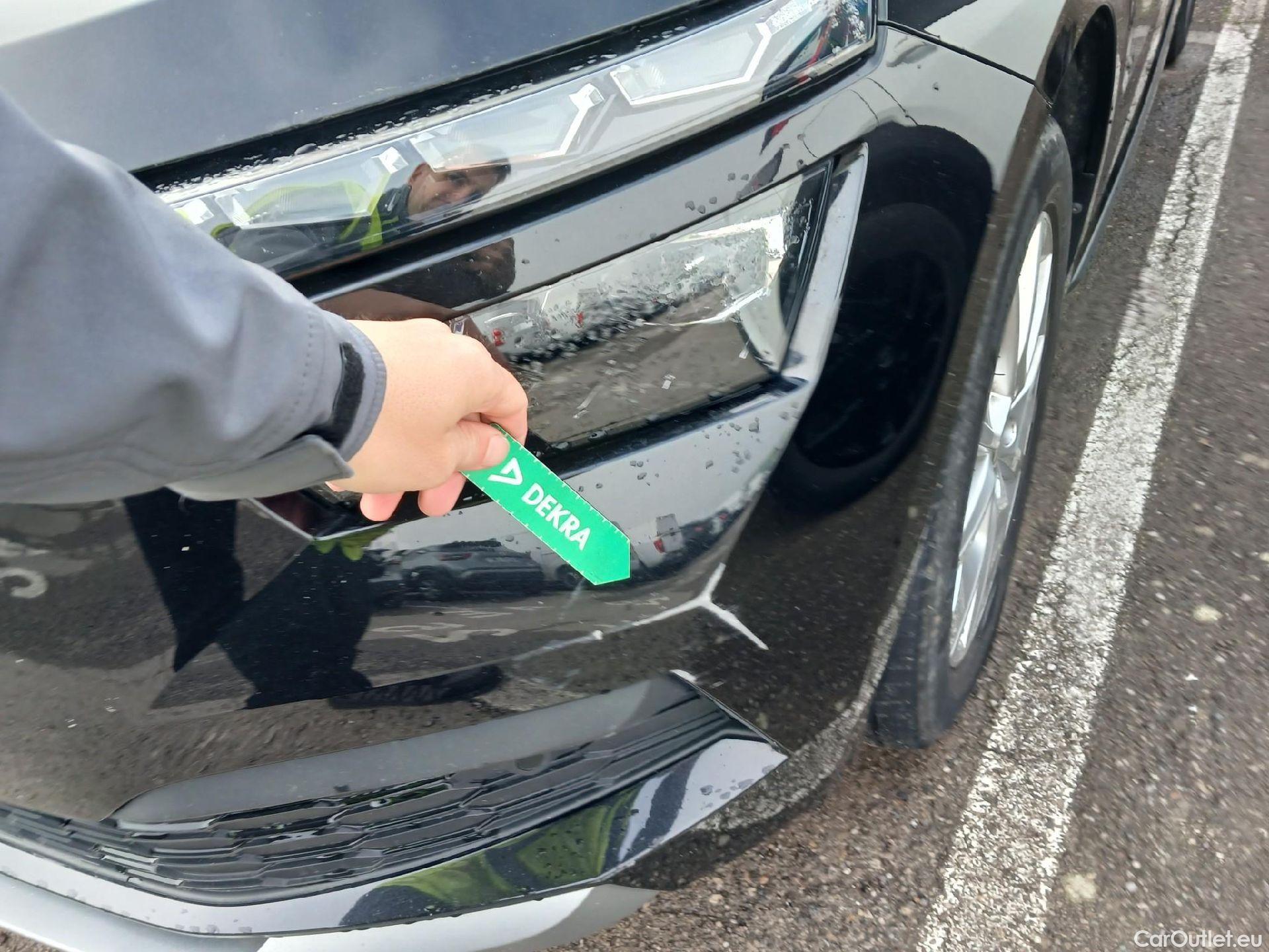  Skoda  KAMIQ SKODA  / 2019 / 5P / todoterreno 1.0 TSI 81kW (110CV) DSG Sport #1