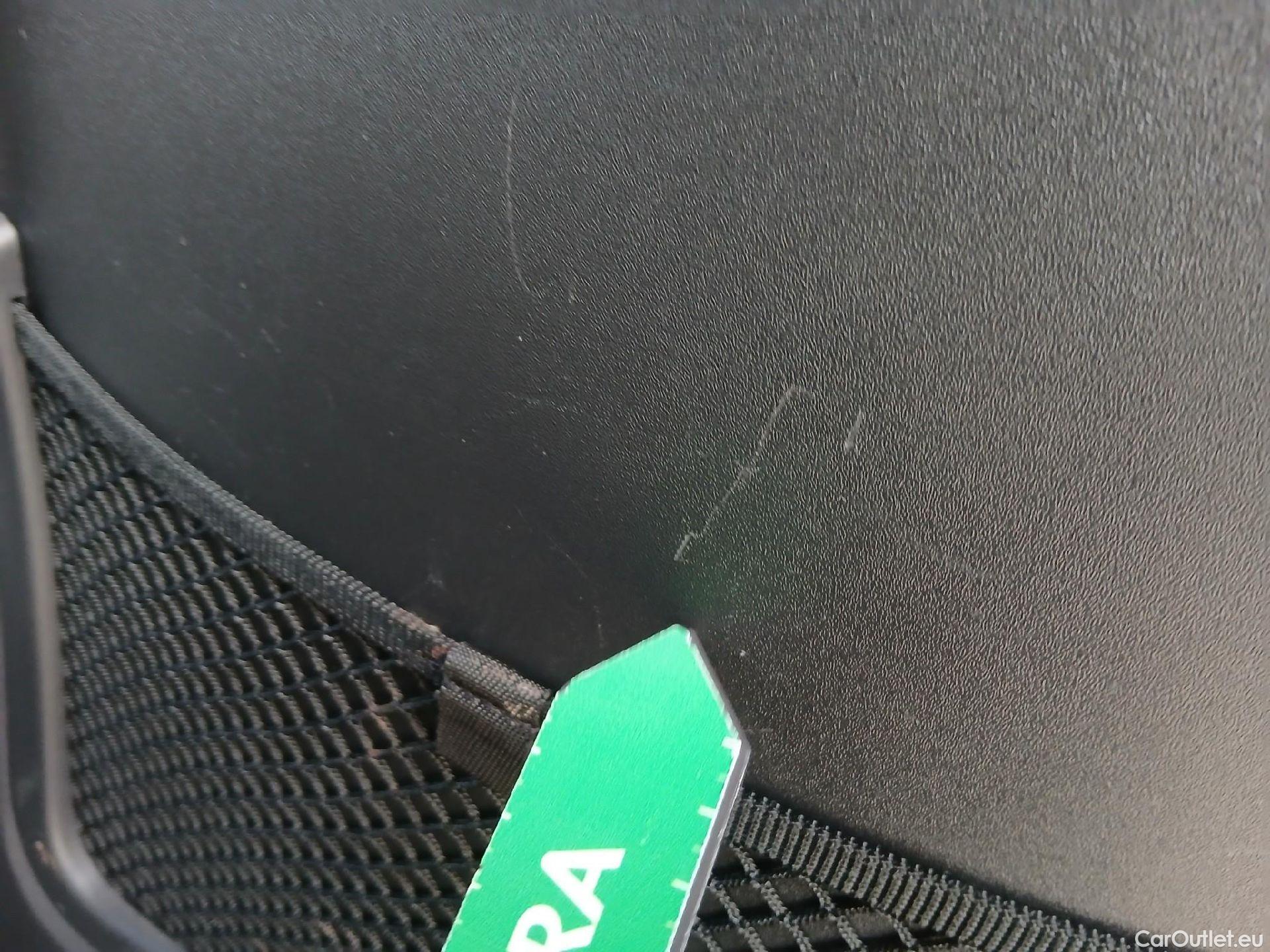  Volvo  XC 40 VOLVO XC40 / 2017 / 5P / todoterreno 1.5 T4 Twin Recharge Inscription Ex Auto #35