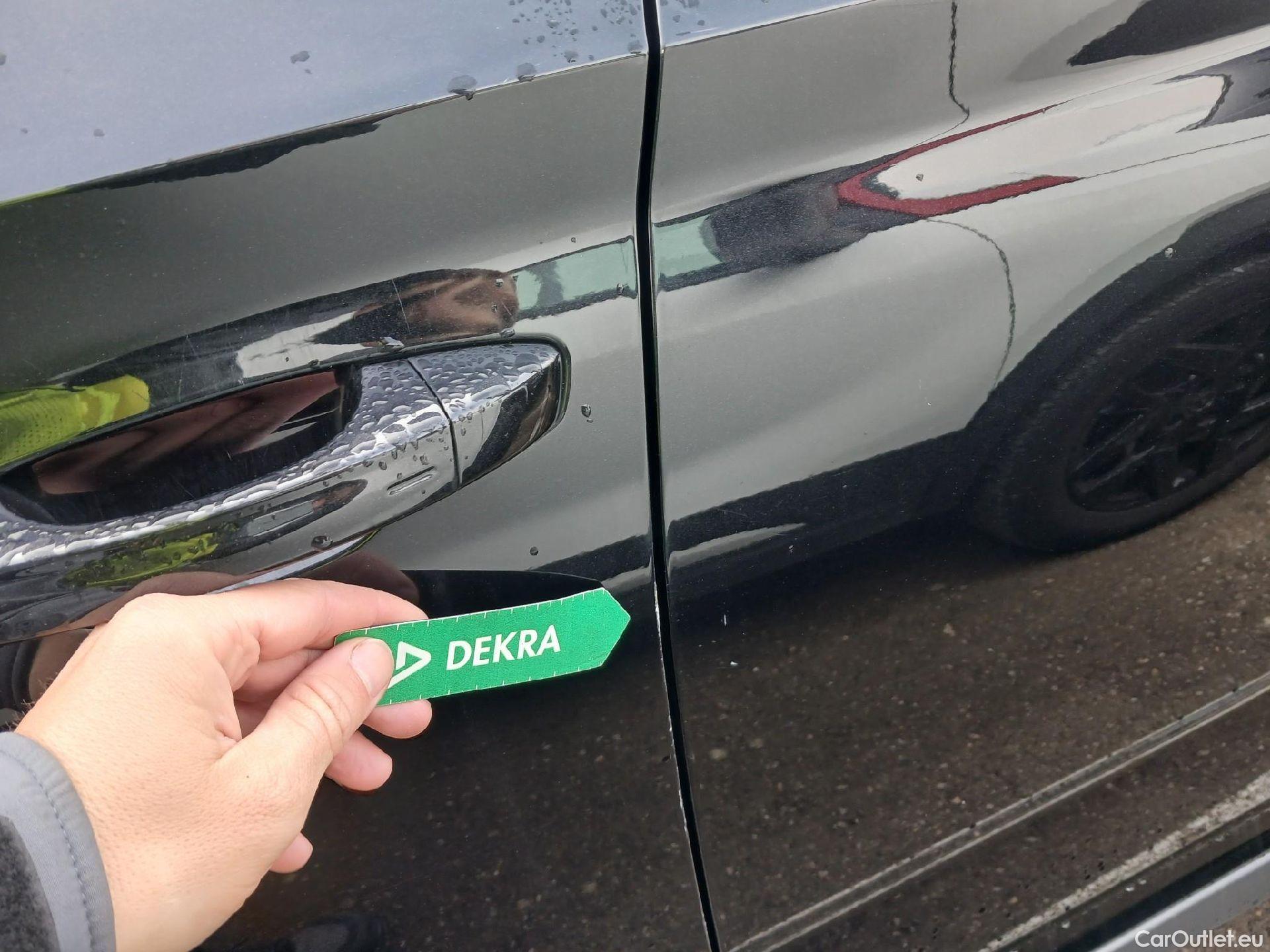  Skoda  KAMIQ SKODA  / 2019 / 5P / todoterreno 1.0 TSI 81kW (110CV) DSG Sport #3