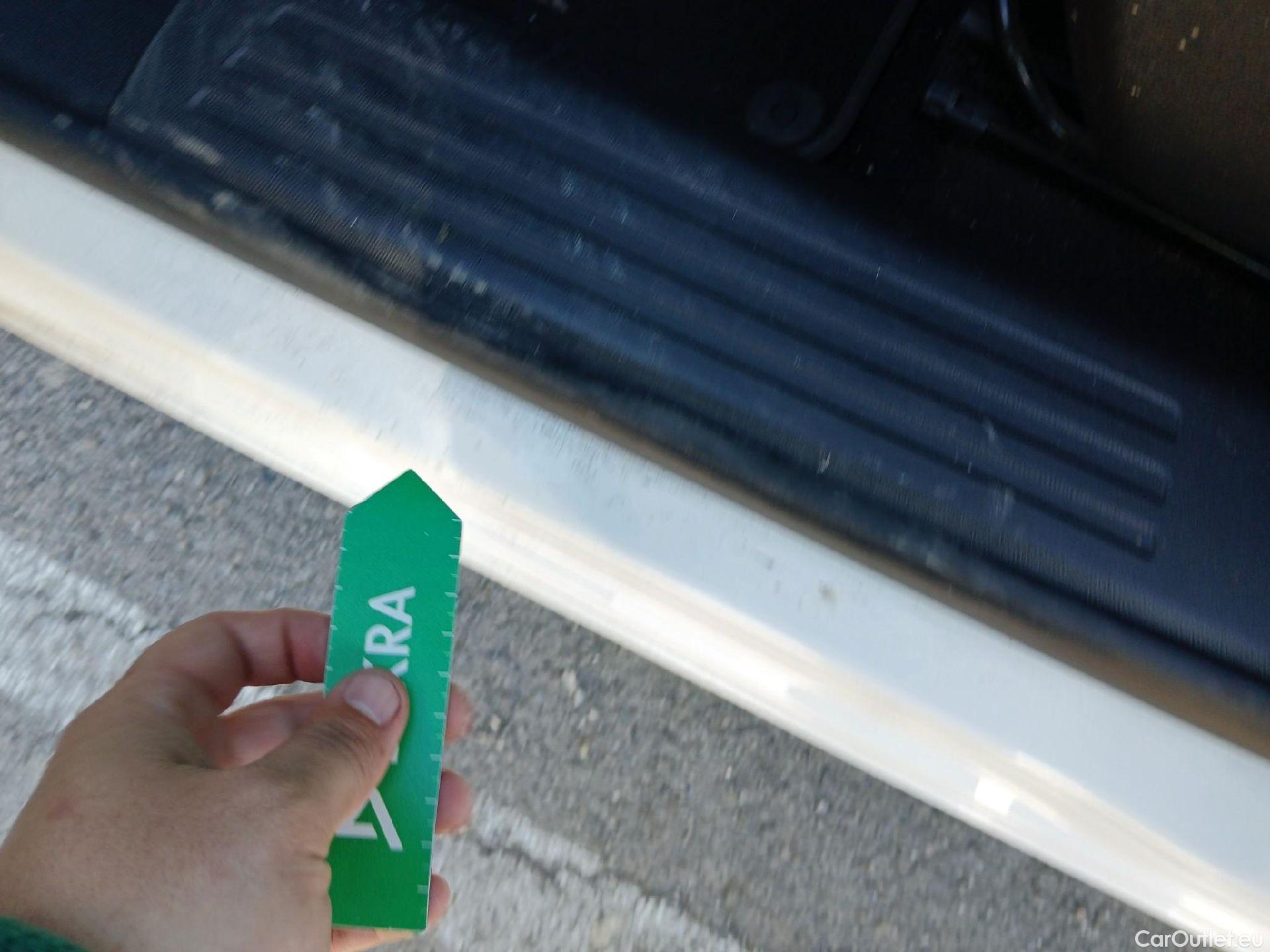  Opel  Mokka OPEL  / 2020 / 5P / todoterreno 1.5 D GS Line (AC) #8