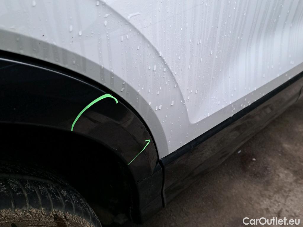  Audi  Q2 AUDI  / 2016 / 5P / todoterreno Design 35 TFSI 110kW (150CV) S tronic #23