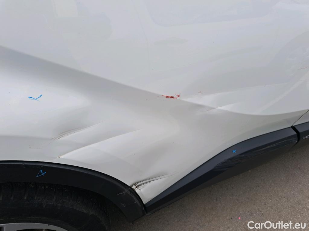  Toyota  C-HR TOYOTA  / 2019 / 5P / todoterreno 1.8 125H Active #11