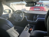  Volvo  V60 VOLVO  / 2018 / 5P / familiar 2.0 B4 (D) Momentum Pro Auto #3