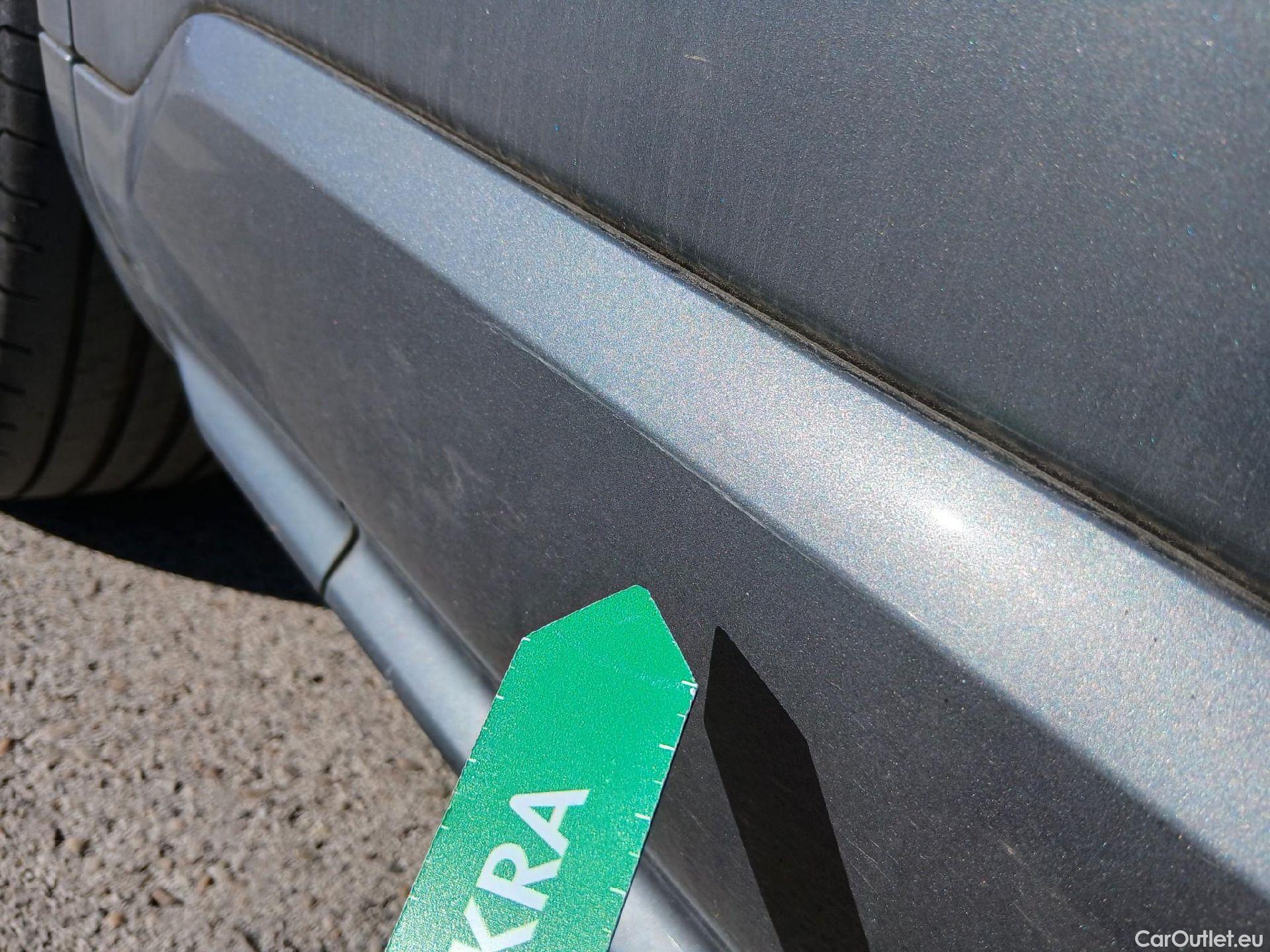  Volvo  XC90 VOLVO  / 2019 / 5P / todoterreno 2.0 B5 D5 AWD Business Plus Auto (CX) #40