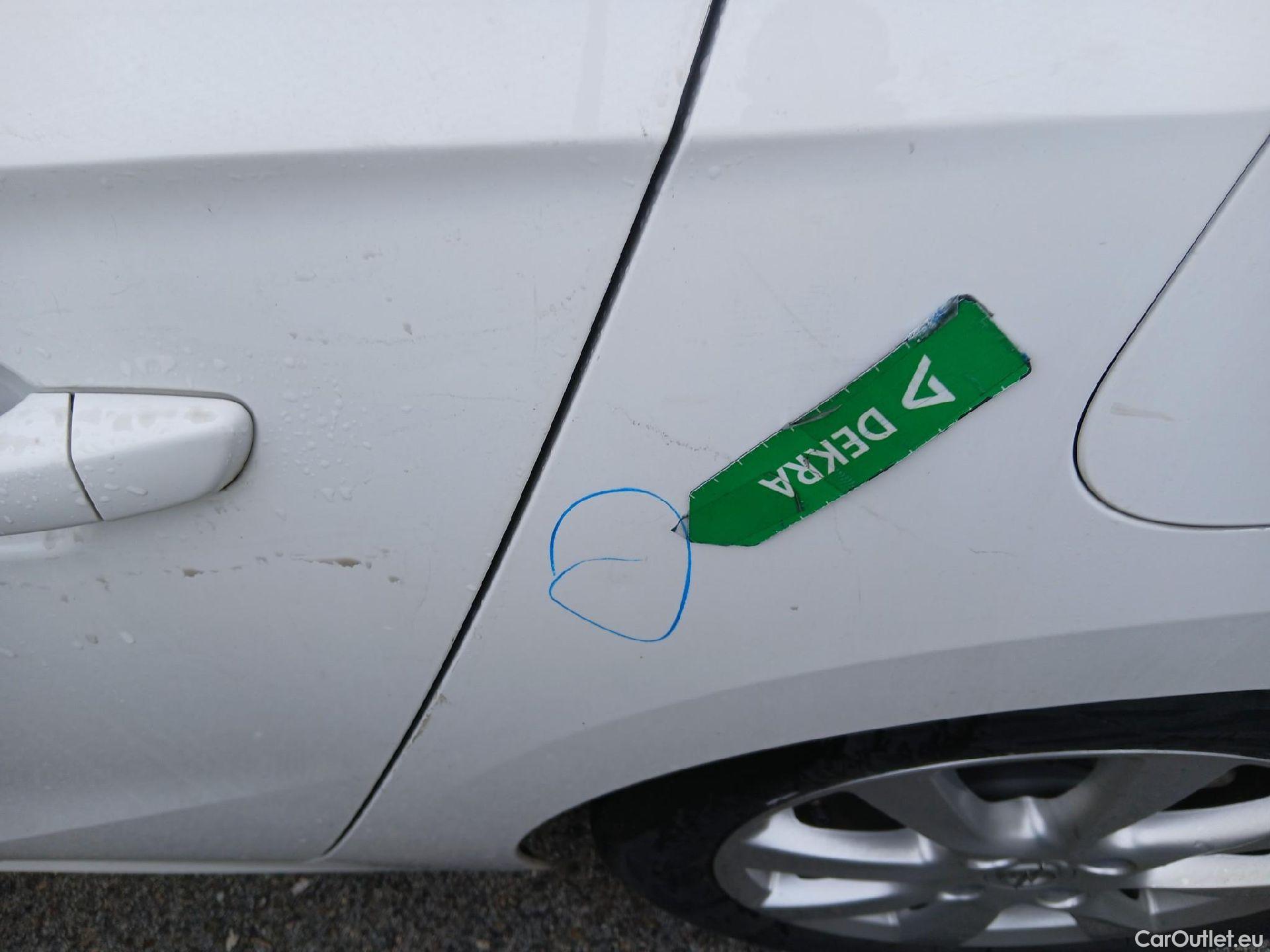  Opel  Corsa OPEL  / 2019 / 5P / berlina con portón 1.2T XHL 74kW (100CV) Edition #14