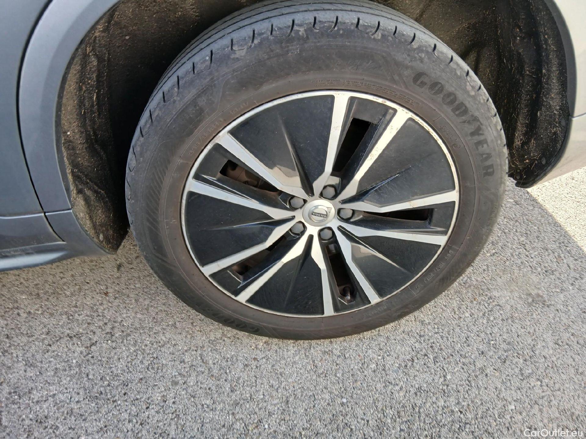  Volvo  XC90 VOLVO  / 2019 / 5P / todoterreno 2.0 B5 D5 AWD Business Plus Auto (CX) #23