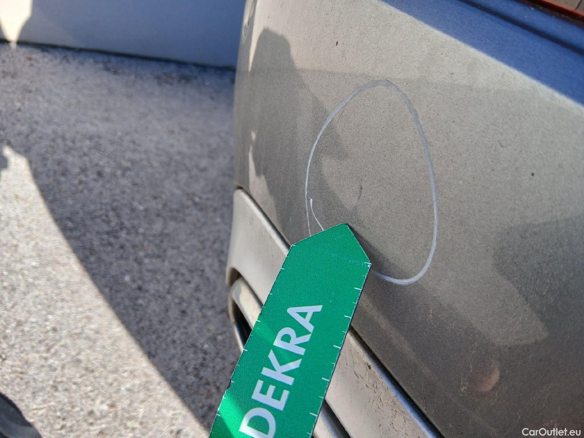  Volvo  XC90 VOLVO  / 2019 / 5P / todoterreno 2.0 B5 D5 AWD Business Plus Auto (CX) #30