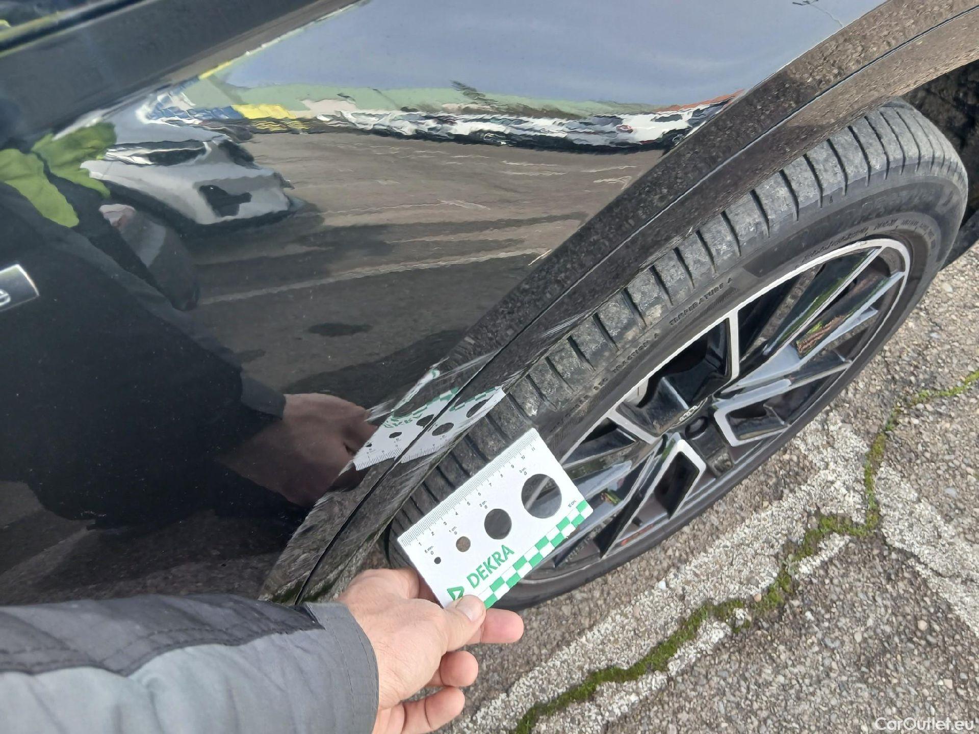  Audi  Q5 AUDI  SPORTBACK / 2020 / 5P / todoterreno Black Line 55 TFSI e quattro-ultra #39