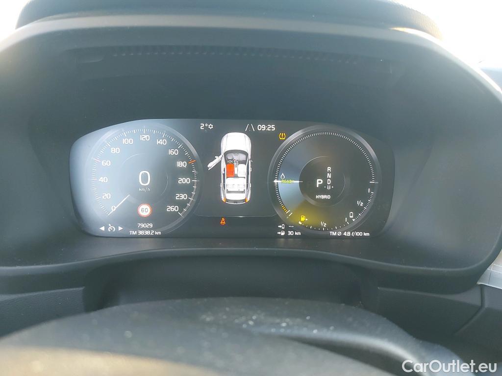  Volvo  XC 40 VOLVO XC40 / 2017 / 5P / todoterreno 1.5 T5 Twin Recharge Inscription Ex Auto #14