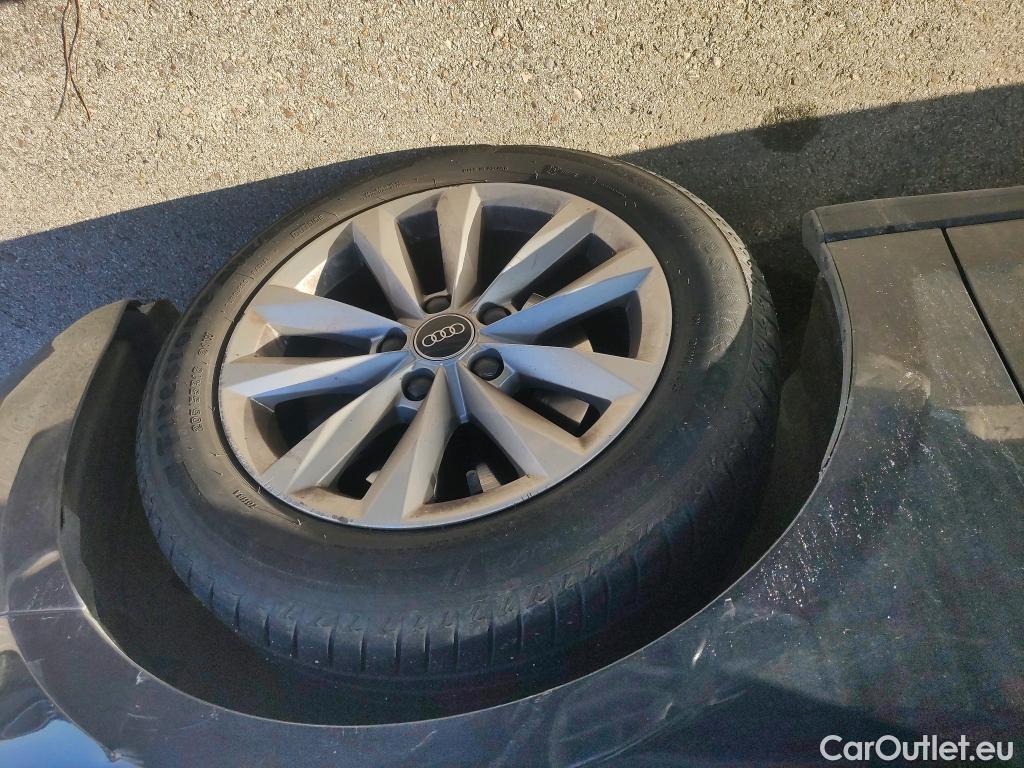  Audi  A3 AUDI  / 2020 / 5P / berlina con portón Sportback 30 TFSI 81kW (110CV) S tronic #11