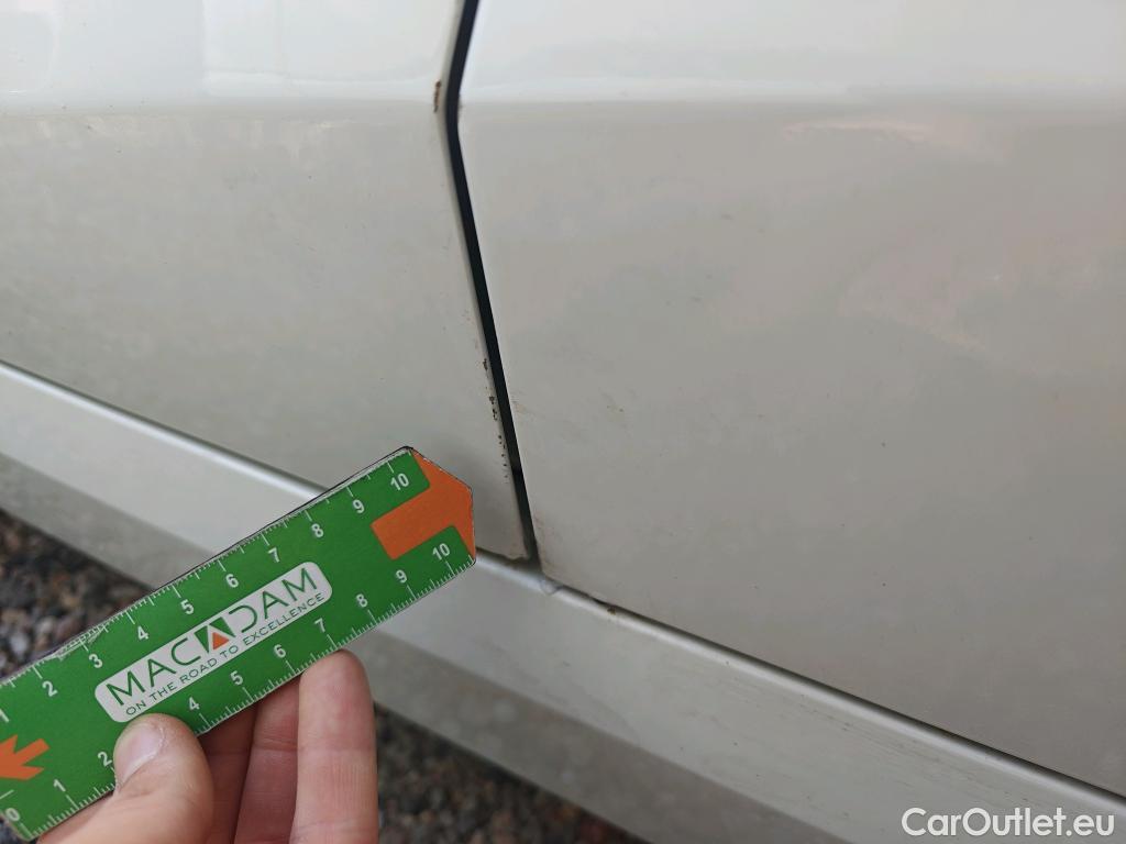  Bmw  Serie 1  Berlina 116d 1.5 115CV AT7 E6d #15