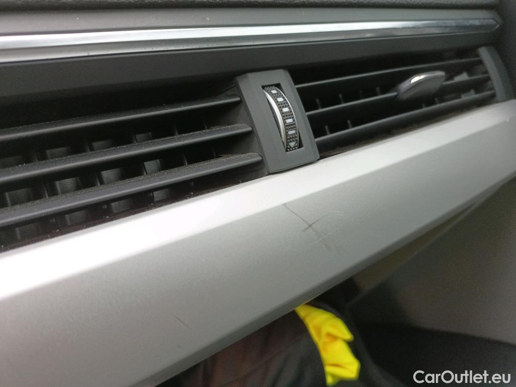  Audi  A4 AUDI  / 2019 / 5P / familiar Avant Advanced 35 TDI 120kW S tronic #12