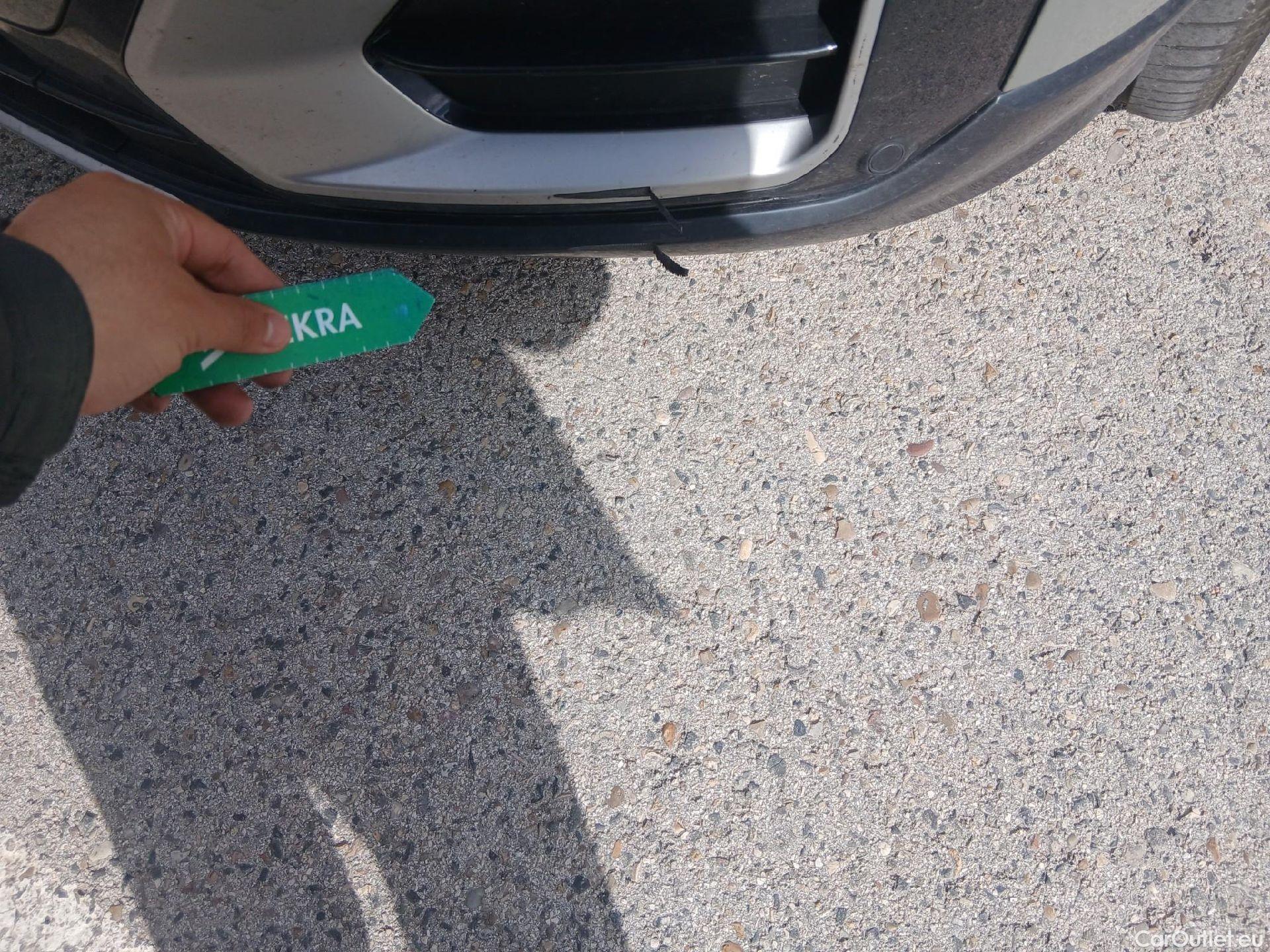  Audi  Q2 AUDI  / 2016 / 5P / todoterreno Design 30 TFSI 85kW (116CV) #13