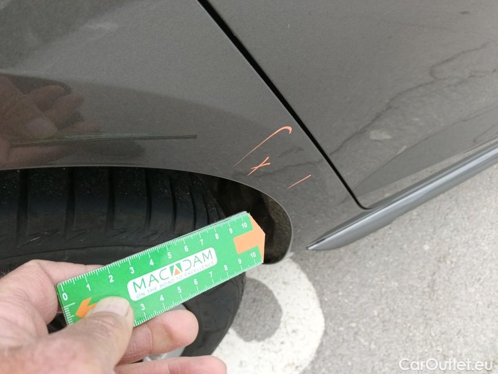  Audi  A4 AUDI  / 2019 / 5P / familiar Avant Advanced 35 TDI 120kW S tronic #8