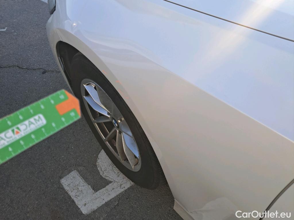  Bmw  Serie 3 BMW  / 2018 / 4P / sedán 320d Auto. #11