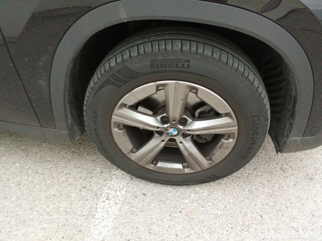  Bmw  X1 BMW  / 2022 / 5P / todoterreno sDrive18d #3