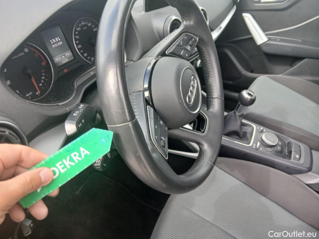  Audi  Q2 AUDI  / 2016 / 5P / todoterreno Design 30 TFSI 85kW (116CV) #7