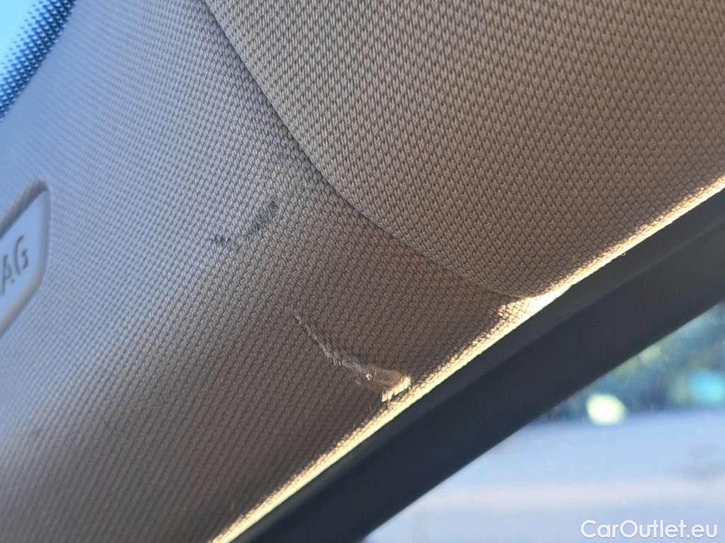  Bmw  Serie 3 BMW  / 2018 / 4P / sedán 320d Auto. #6