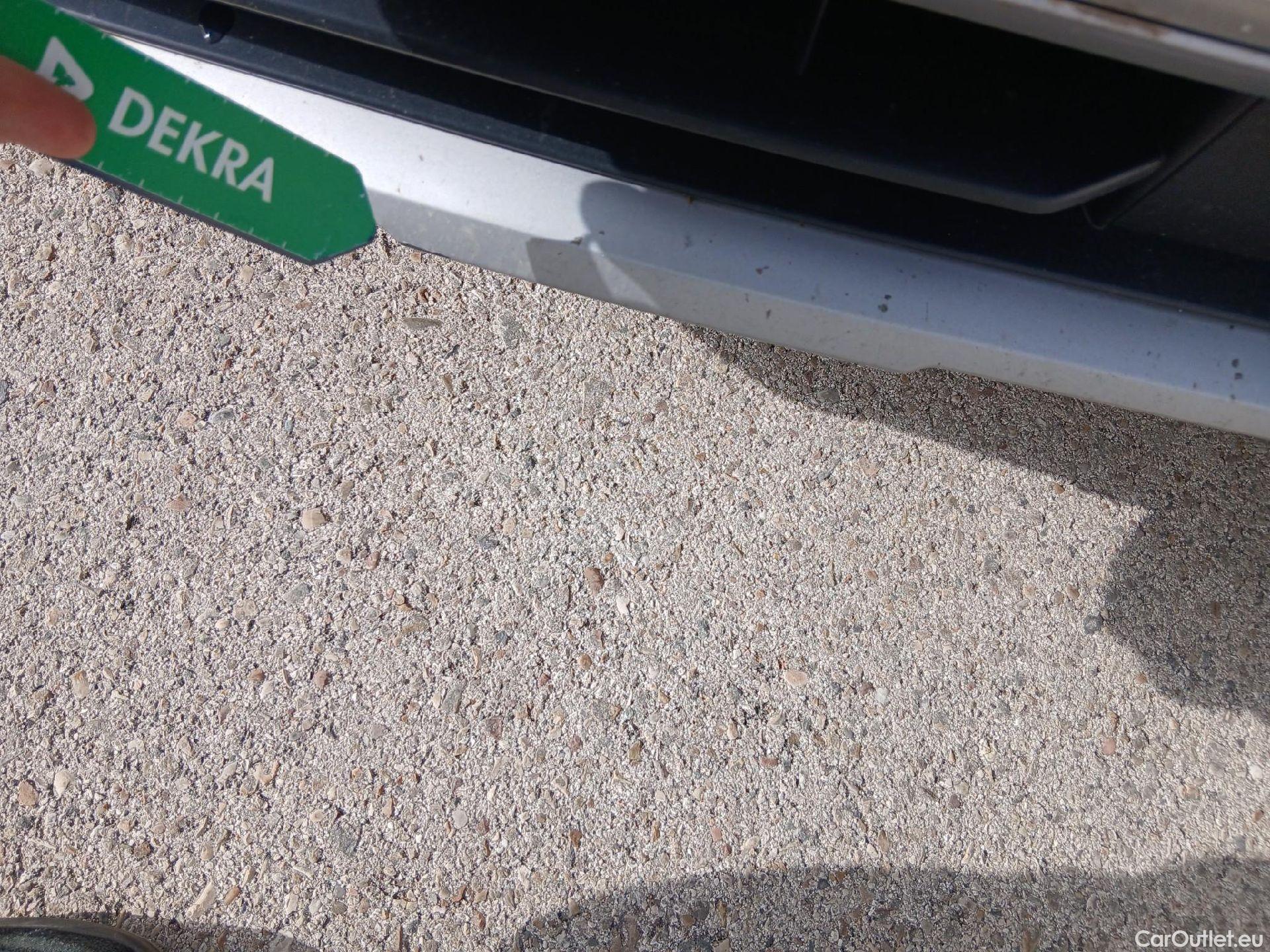  Audi  Q3 AUDI  / 2018 / 5P / todoterreno Advanced 35 TDI 110kW (150CV) S tronic #10