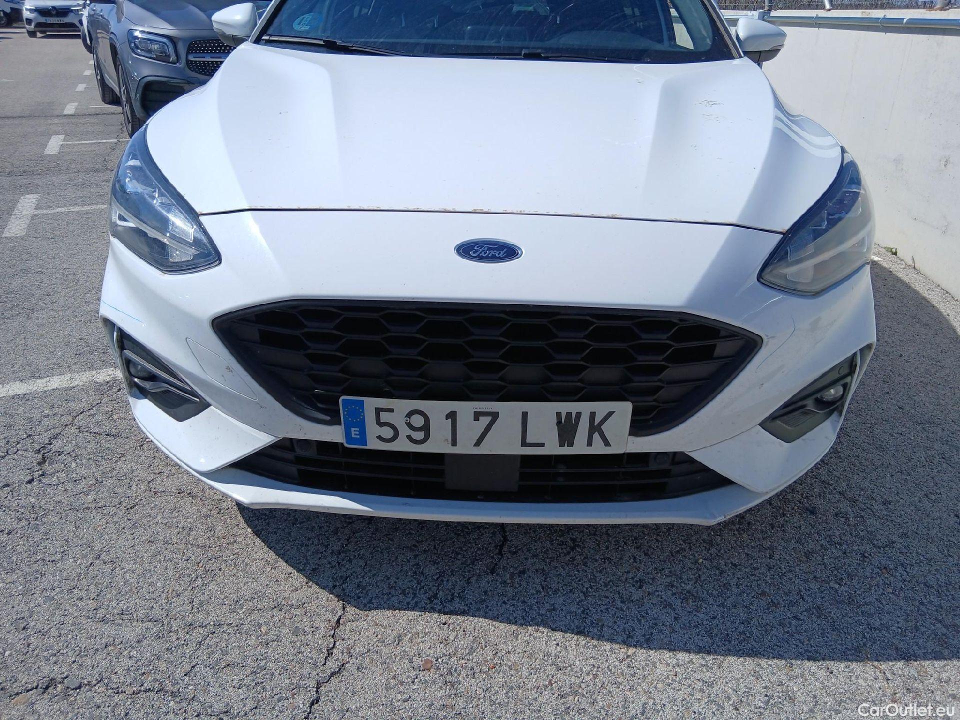  Ford  Focus FORD  / 2018 / 5P / berlina con portón 1.0 Ecoboost MHEV 92kW ST-Line #5