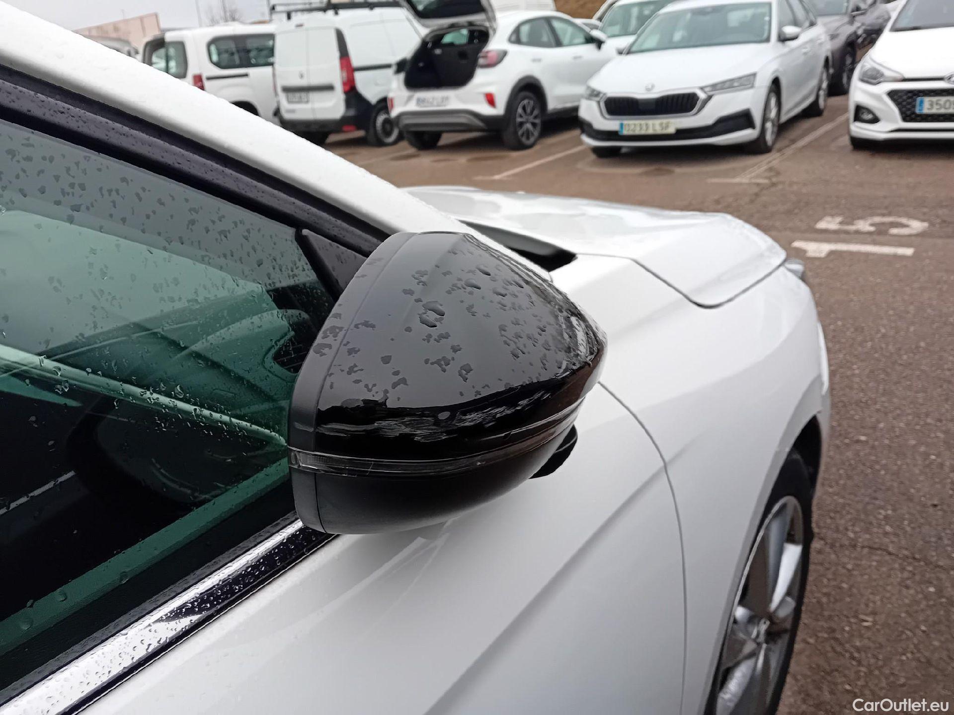  Opel  Corsa OPEL  1.2T XHL 74kW (100CV) Elegance #24