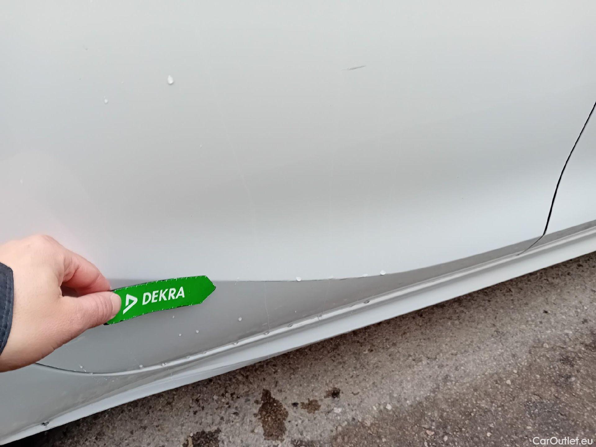  Opel  Corsa OPEL  1.2T XHL 74kW (100CV) Elegance #23