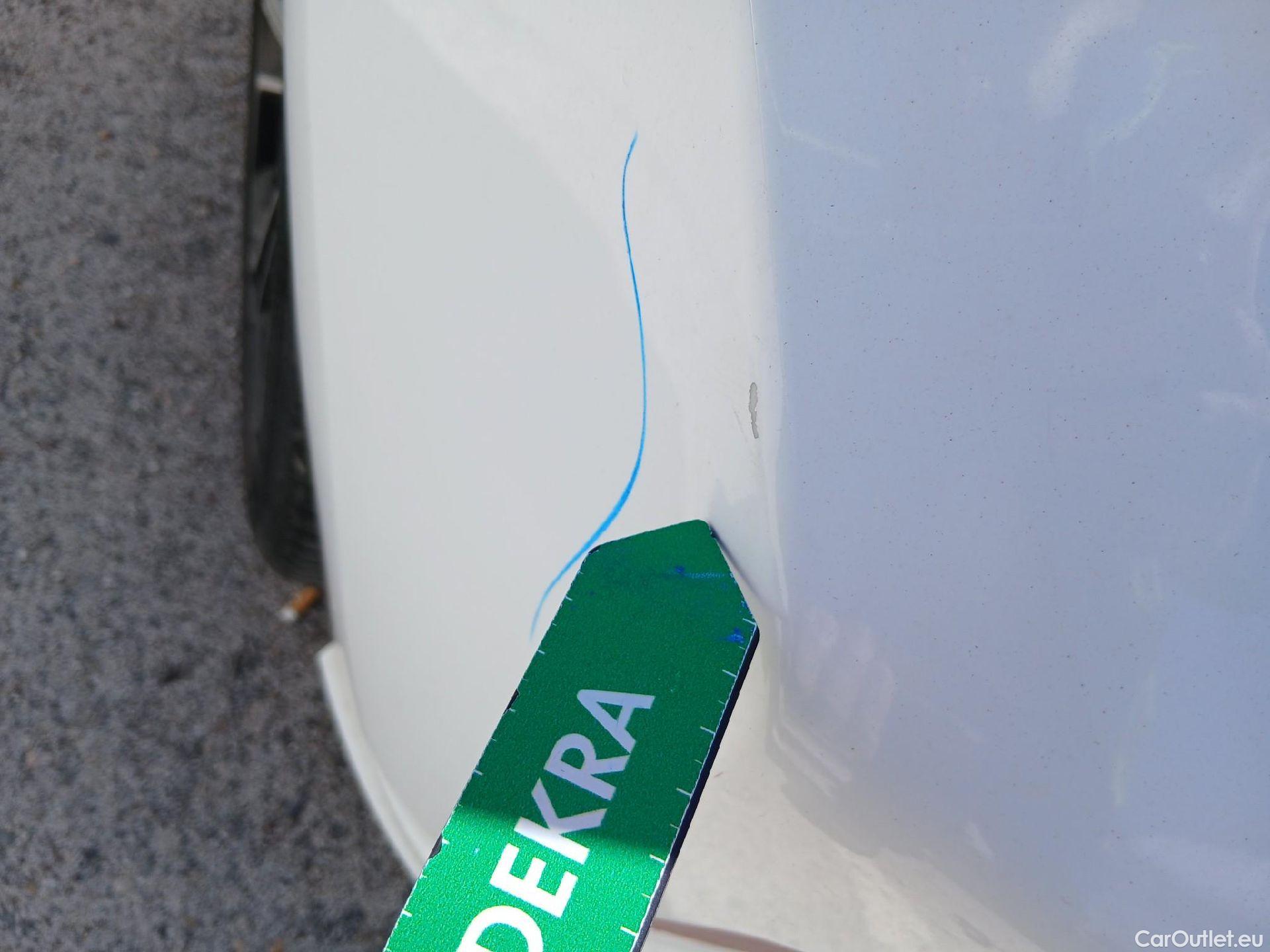  Ford  Focus FORD  / 2018 / 5P / berlina con portón 1.0 Ecoboost MHEV 92kW ST-Line #29