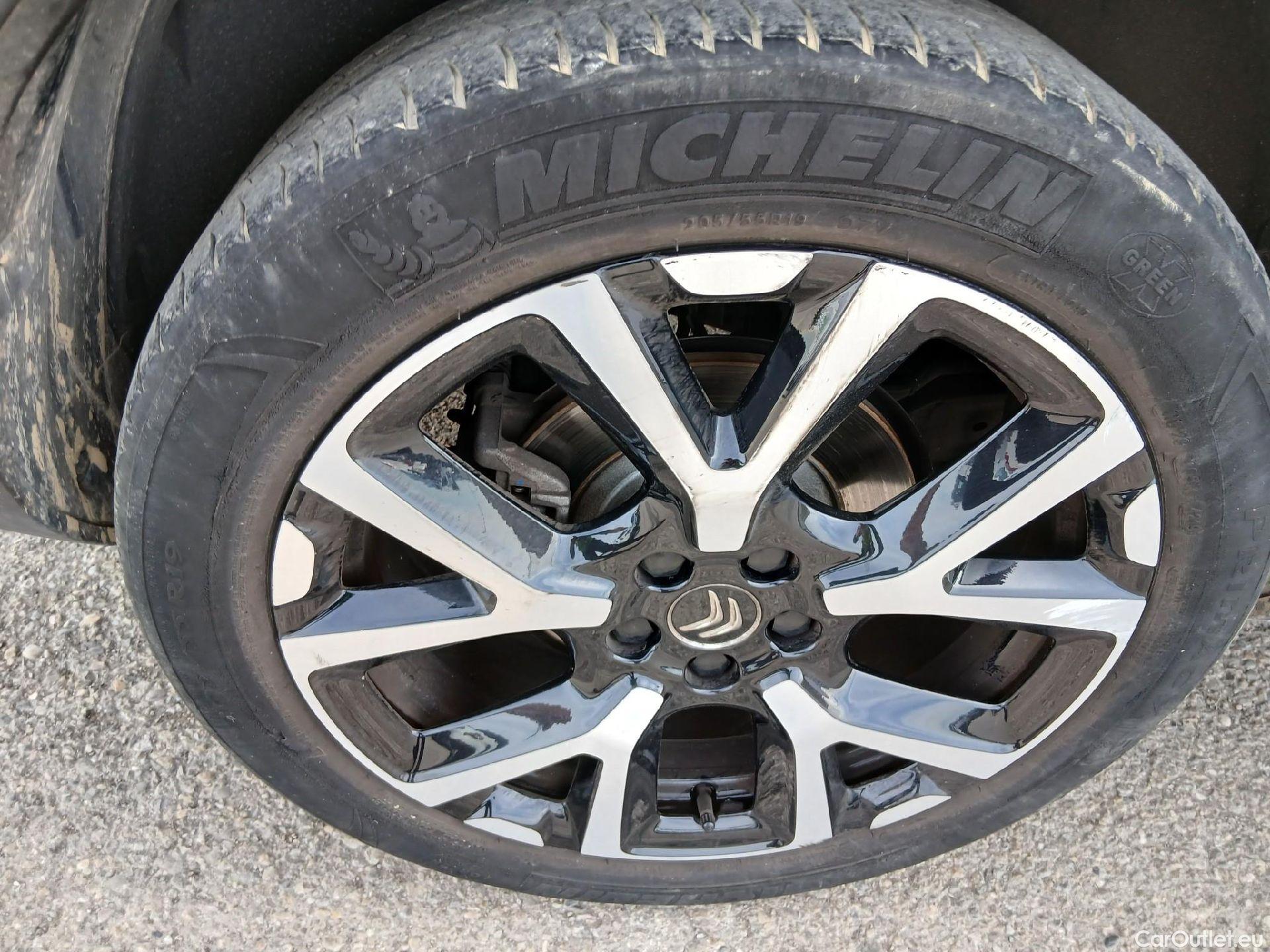  Citroen  C5 CITROEN  Aircross / 2018 / 5P / todoterreno BlueHdi 96kW (130CV) S&S Feel #31