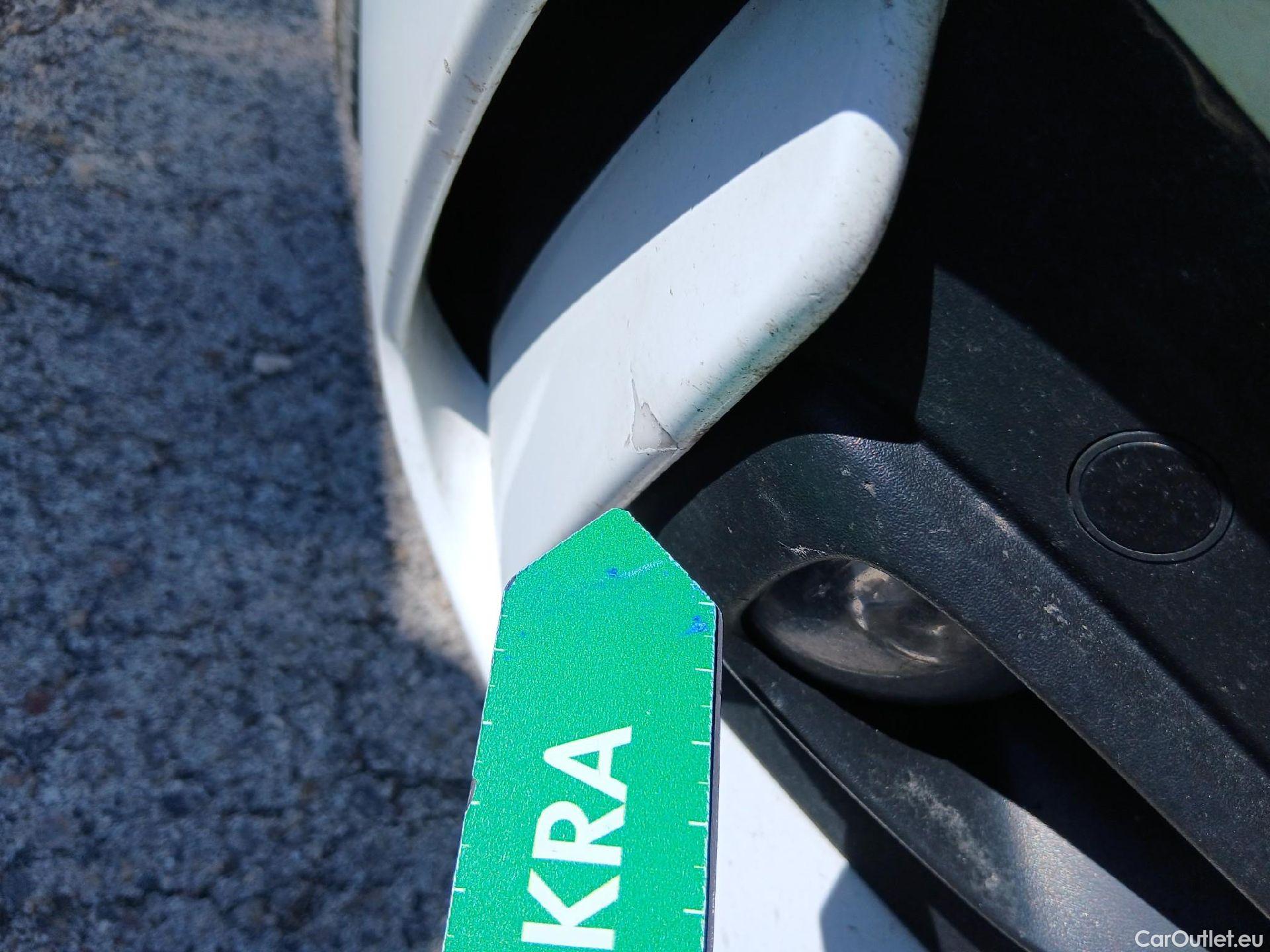  Ford  Focus FORD  / 2018 / 5P / berlina con portón 1.0 Ecoboost MHEV 92kW ST-Line #7