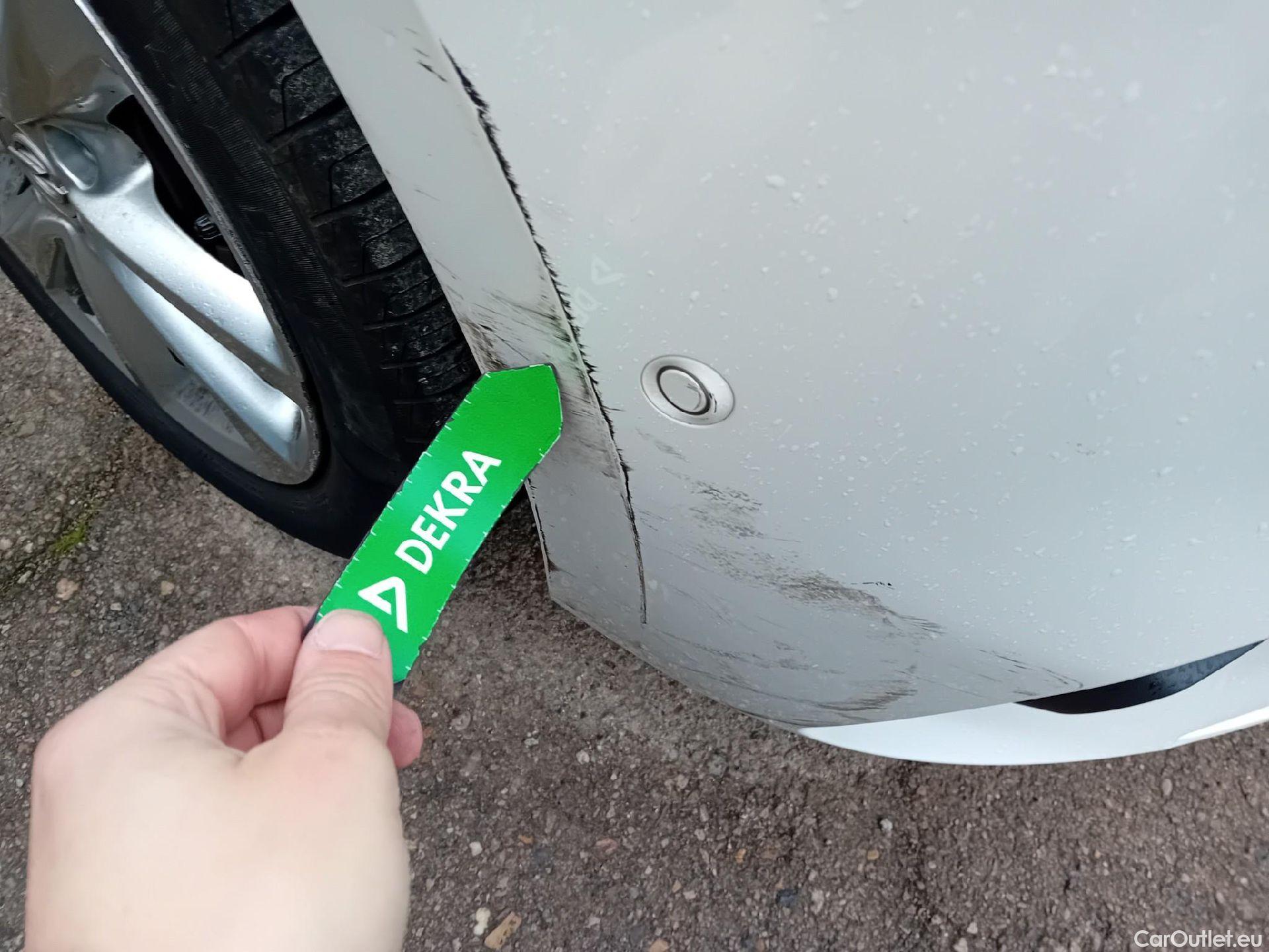  Opel  Corsa OPEL  1.2T XHL 74kW (100CV) Elegance #1