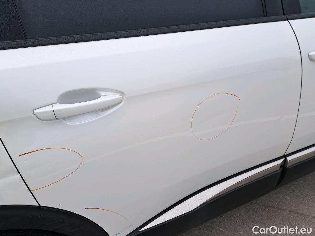  Peugeot  5008 PEUGEOT  / 2020 / 5P / todoterreno 1.5 BlueHDi 96kW S&S Allure Pack EAT8 #15