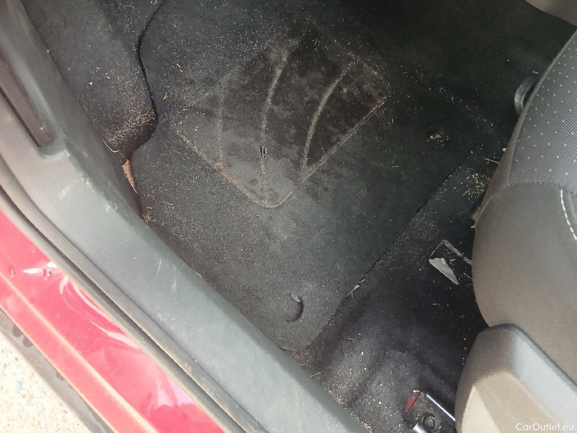  Seat  Arona SEAT  / 2021 / 5P / todoterreno 1.0 TSI 81kW (110CV) Style XL(SP) #6