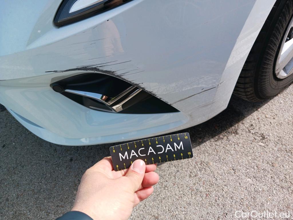  Renault  Clio RENAULT  / 2019 / 5P / berlina con portón Business TCe 74 kW (100CV) GLP #13