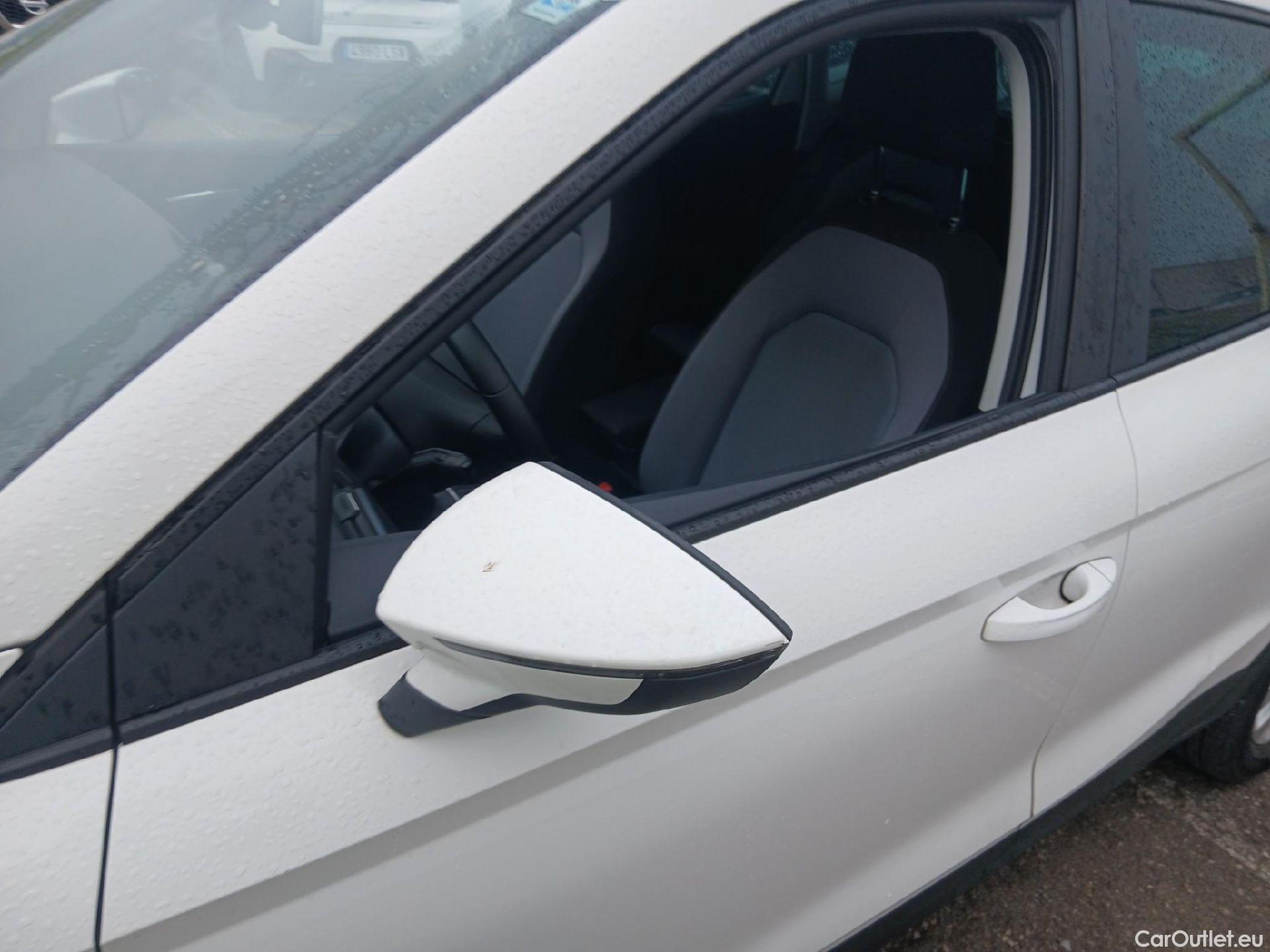  Seat  Arona SEAT  / 2017 / 5P / todoterreno 1.0 TSI 70kW (95CV) Style Ecomotive #8