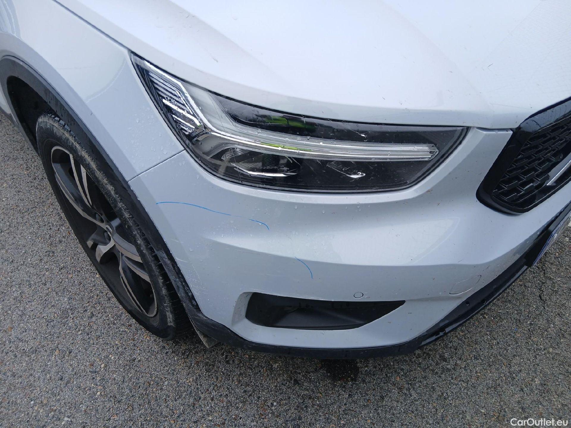  Volvo  XC 40 VOLVO XC40 / 2017 / 5P / todoterreno 1.5 T4 Twin Recharge R-Design Auto #14