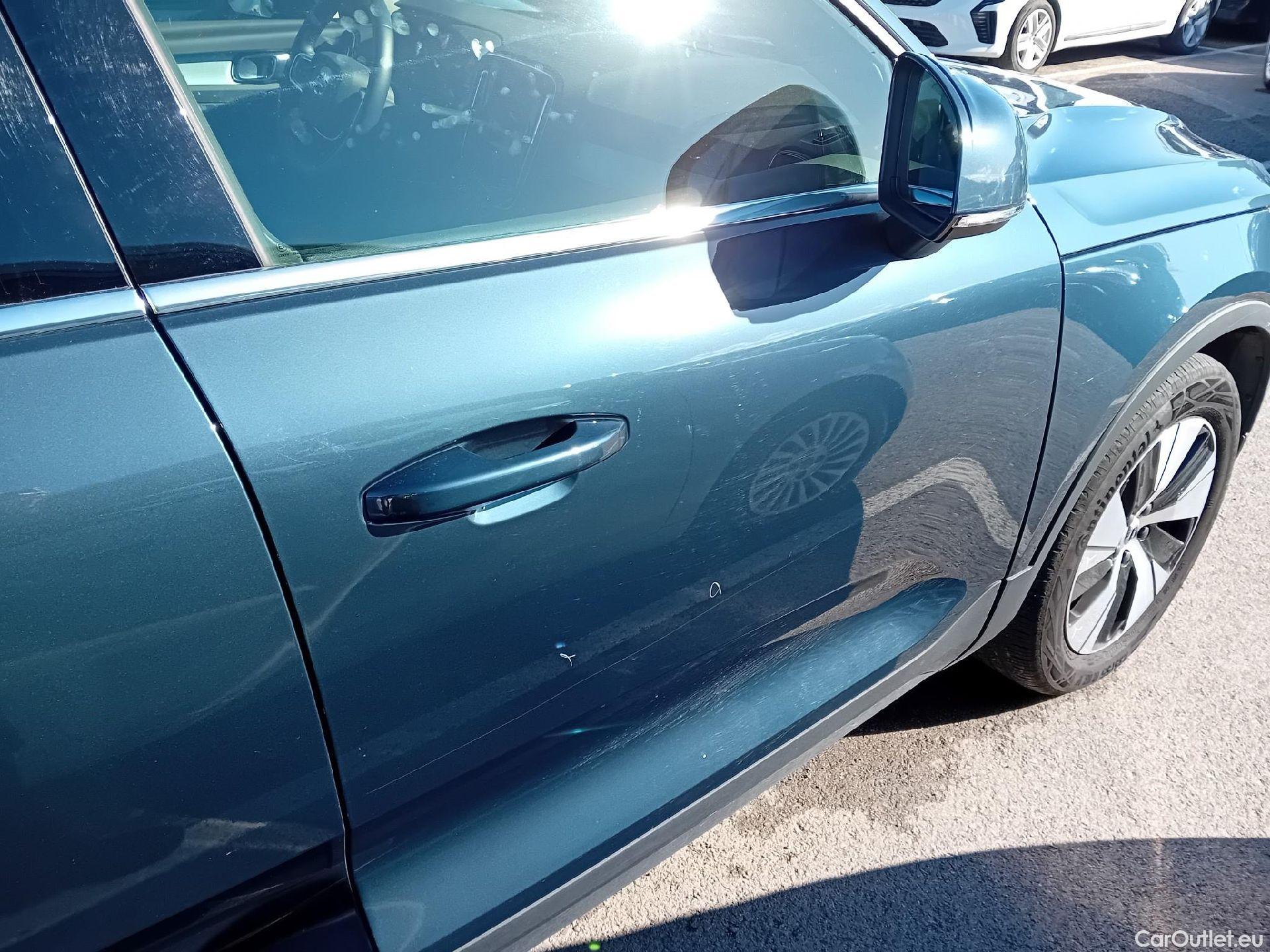  Volvo  XC 40 VOLVO XC40 / 2017 / 5P / todoterreno 1.5 T4 Twin Recharge Inscription Ex Auto #35