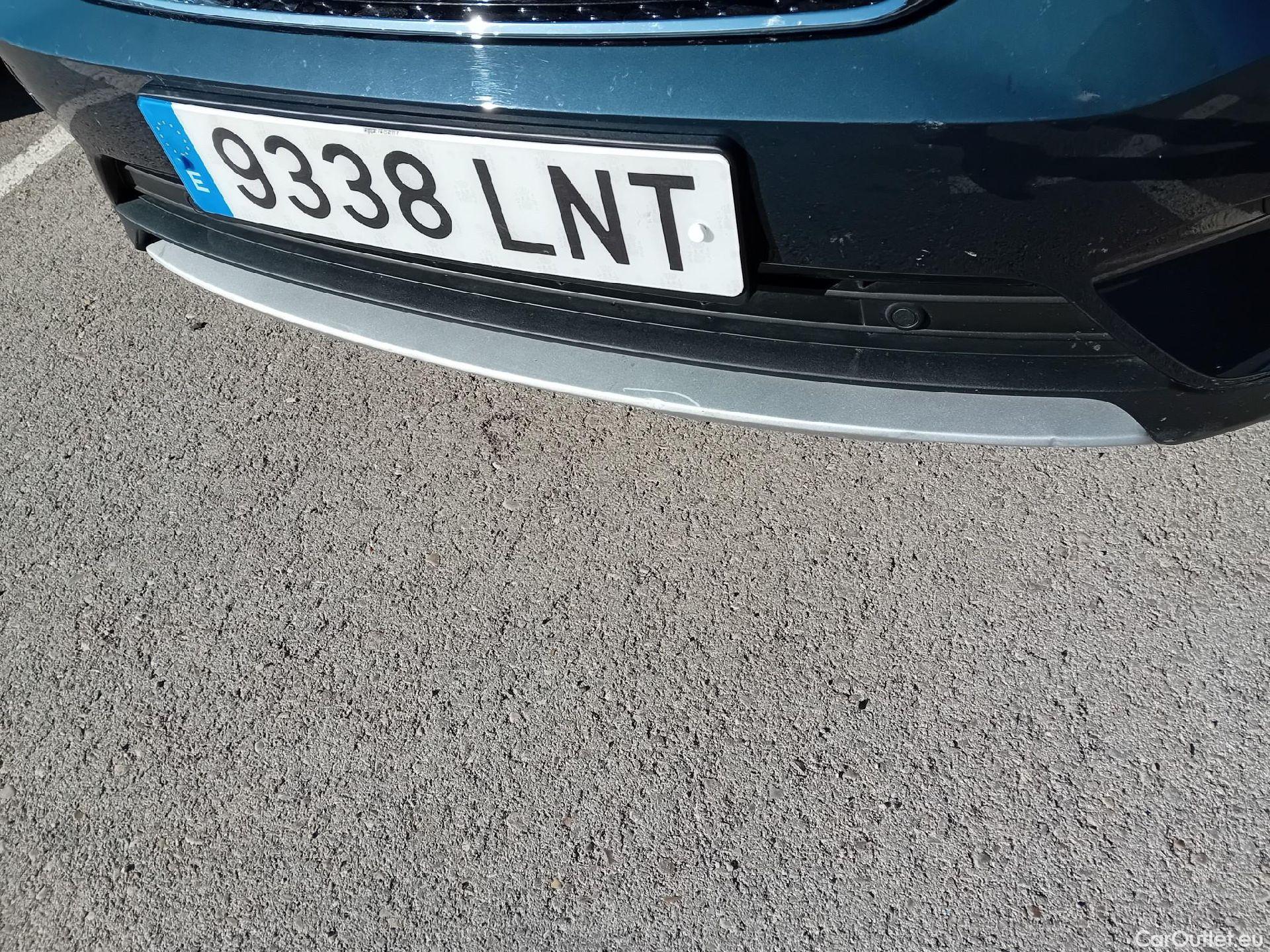  Volvo  XC 40 VOLVO XC40 / 2017 / 5P / todoterreno 1.5 T4 Twin Recharge Inscription Ex Auto #7