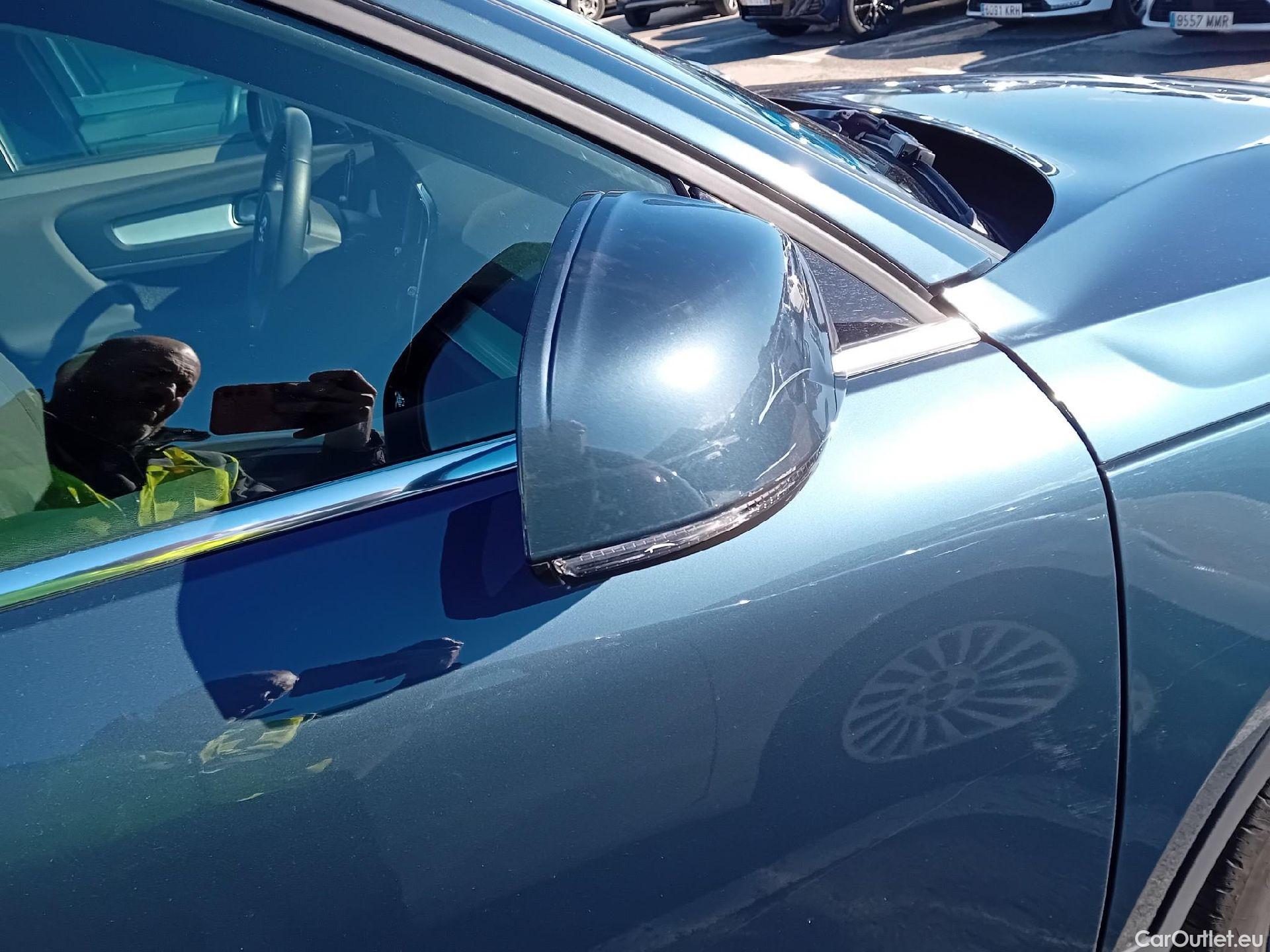  Volvo  XC 40 VOLVO XC40 / 2017 / 5P / todoterreno 1.5 T4 Twin Recharge Inscription Ex Auto #30