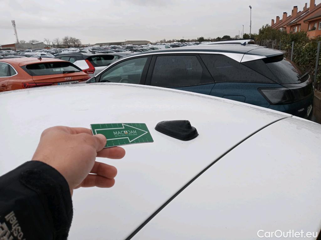  Volkswagen  Polo VOLKSWAGEN  / 2021 / 5P / berlina con portón Life 1.0 TSI 70kW (95CV) #23