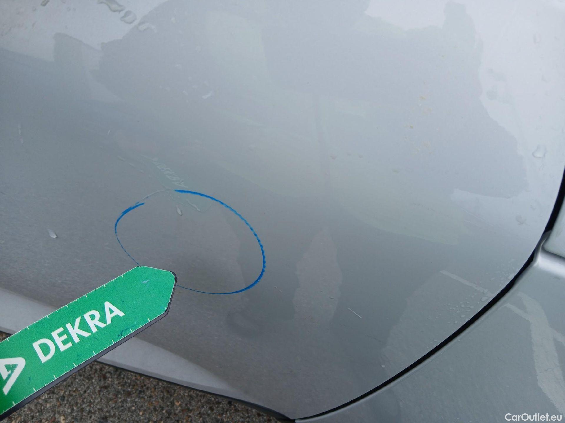  Volvo  XC 40 VOLVO XC40 / 2017 / 5P / todoterreno 1.5 T4 Twin Recharge R-Design Auto #33