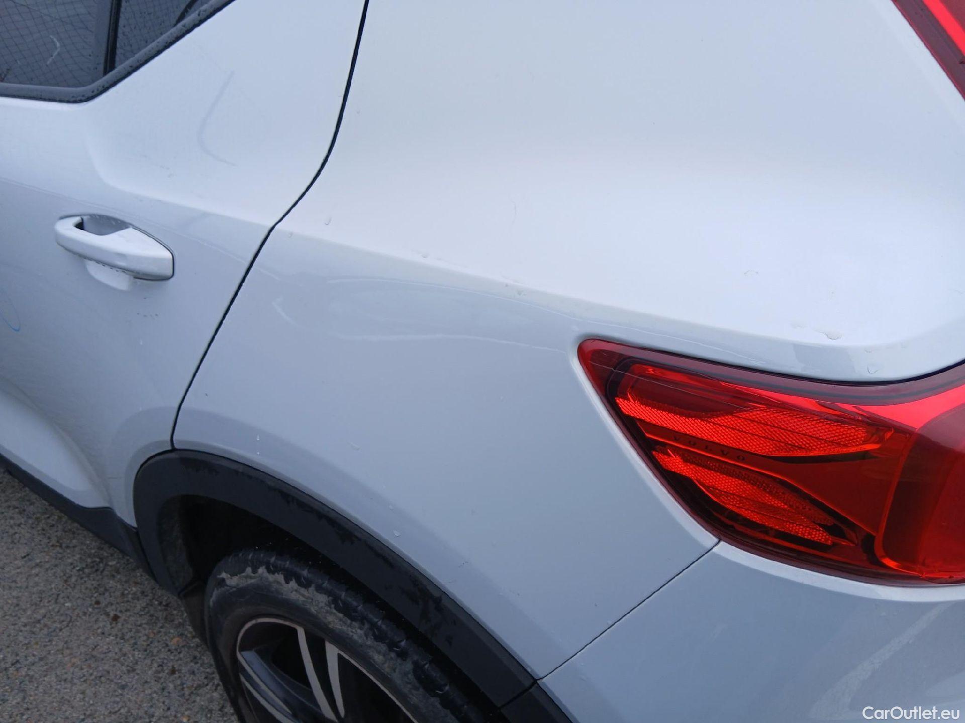  Volvo  XC 40 VOLVO XC40 / 2017 / 5P / todoterreno 1.5 T4 Twin Recharge R-Design Auto #23