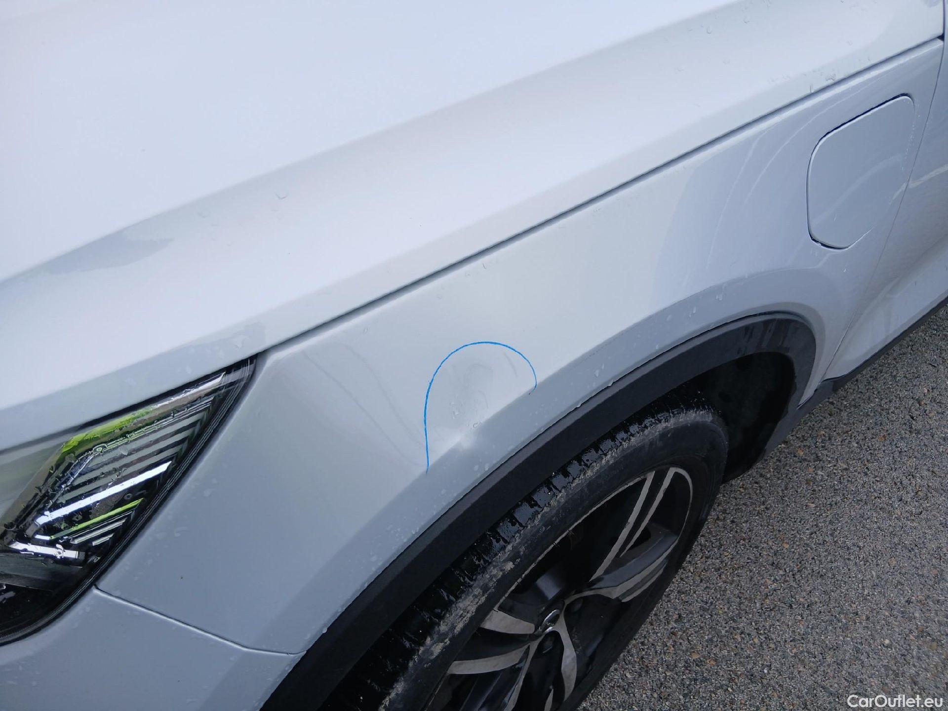  Volvo  XC 40 VOLVO XC40 / 2017 / 5P / todoterreno 1.5 T4 Twin Recharge R-Design Auto #18