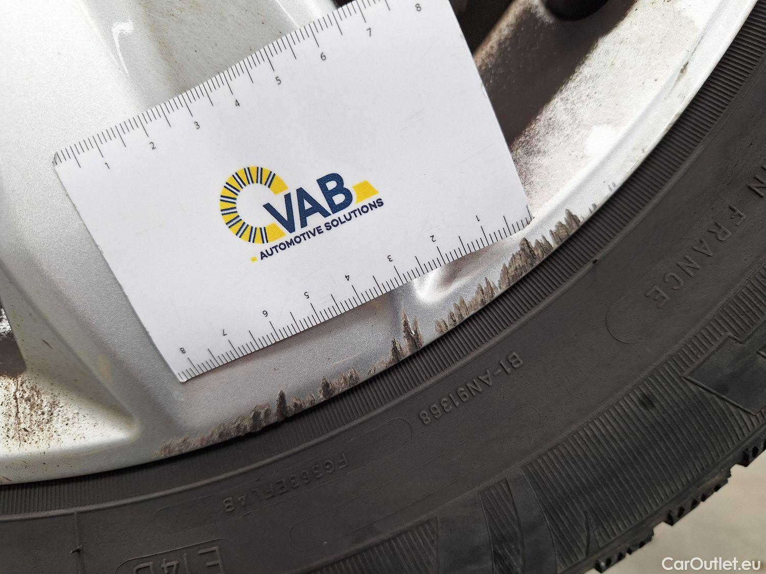  Audi  A1 Sportback Audi, A1 SB '18, Audi  1.0 30 TFSI 81kW S tronic 5d #2