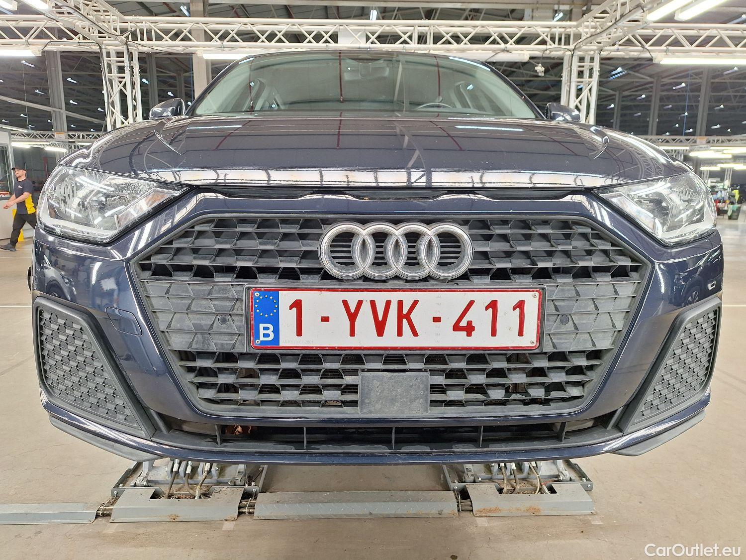  Audi  A1 Sportback Audi, A1 SB '18, Audi  1.0 30 TFSI 81kW S tronic 5d #13